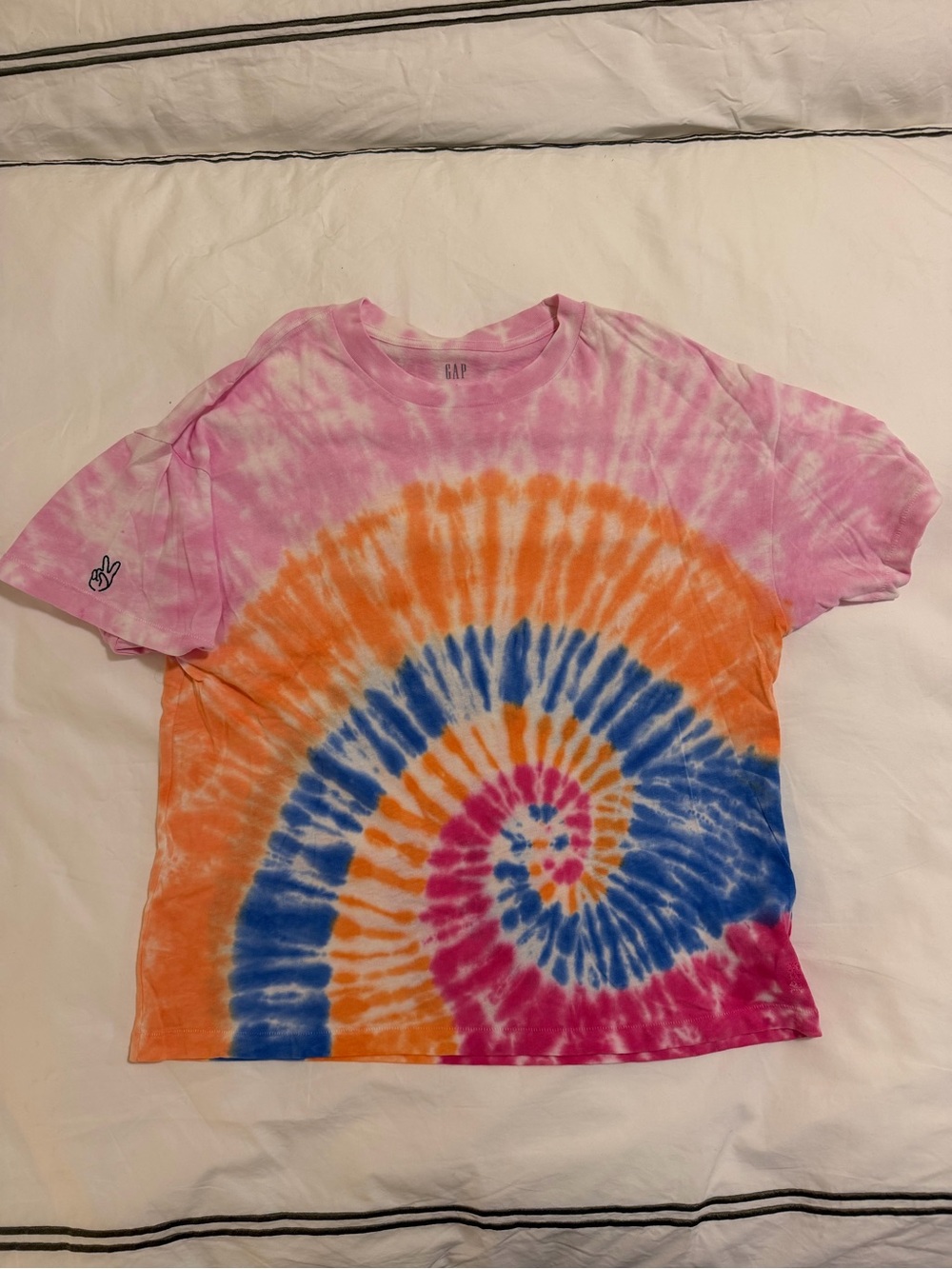 GAP Spiral Tie-Dye Tshirt Size Small